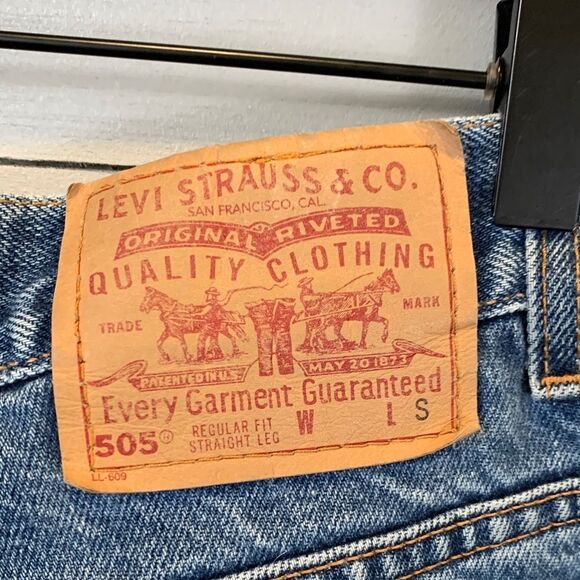 Vintage Levis 505 cut off raw hem straight leg denim jeans size 9 jr - Picture 12 of 13
